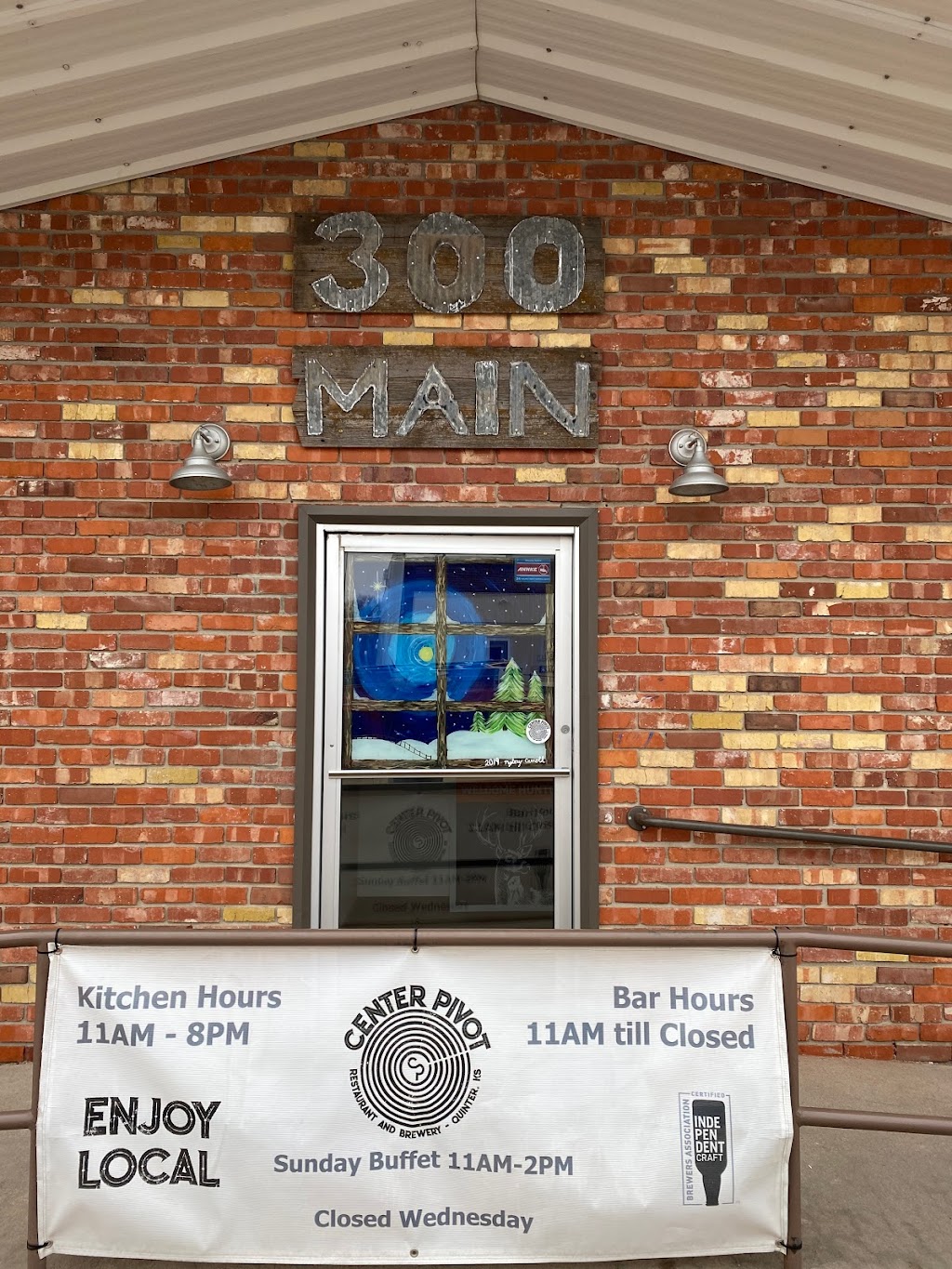 Center Pivot Restaurant and Brewery | restaurant | 300 Main St, Quinter, KS 67752, USA | 7857542332 OR +1 785-754-2332