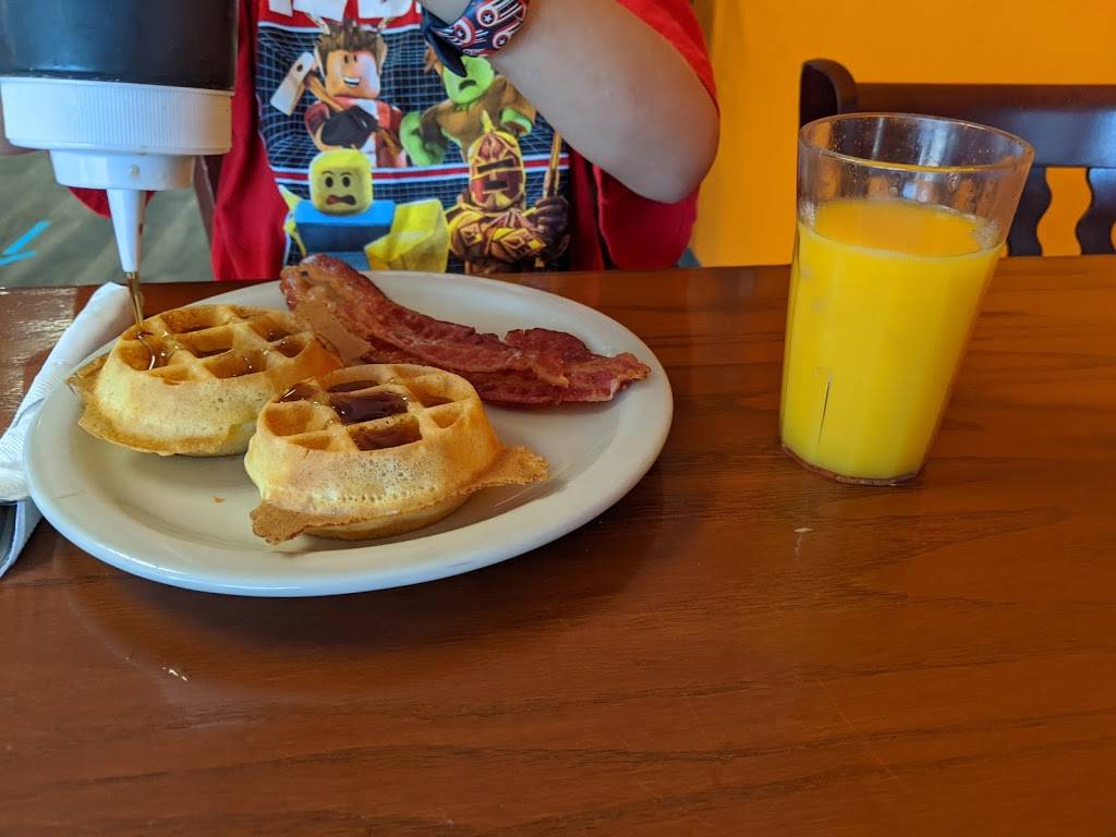 Waffle-It | restaurant | 2018 Veterans Dr, St Cloud, MN 56303, USA | 3207743665 OR +1 320-774-3665