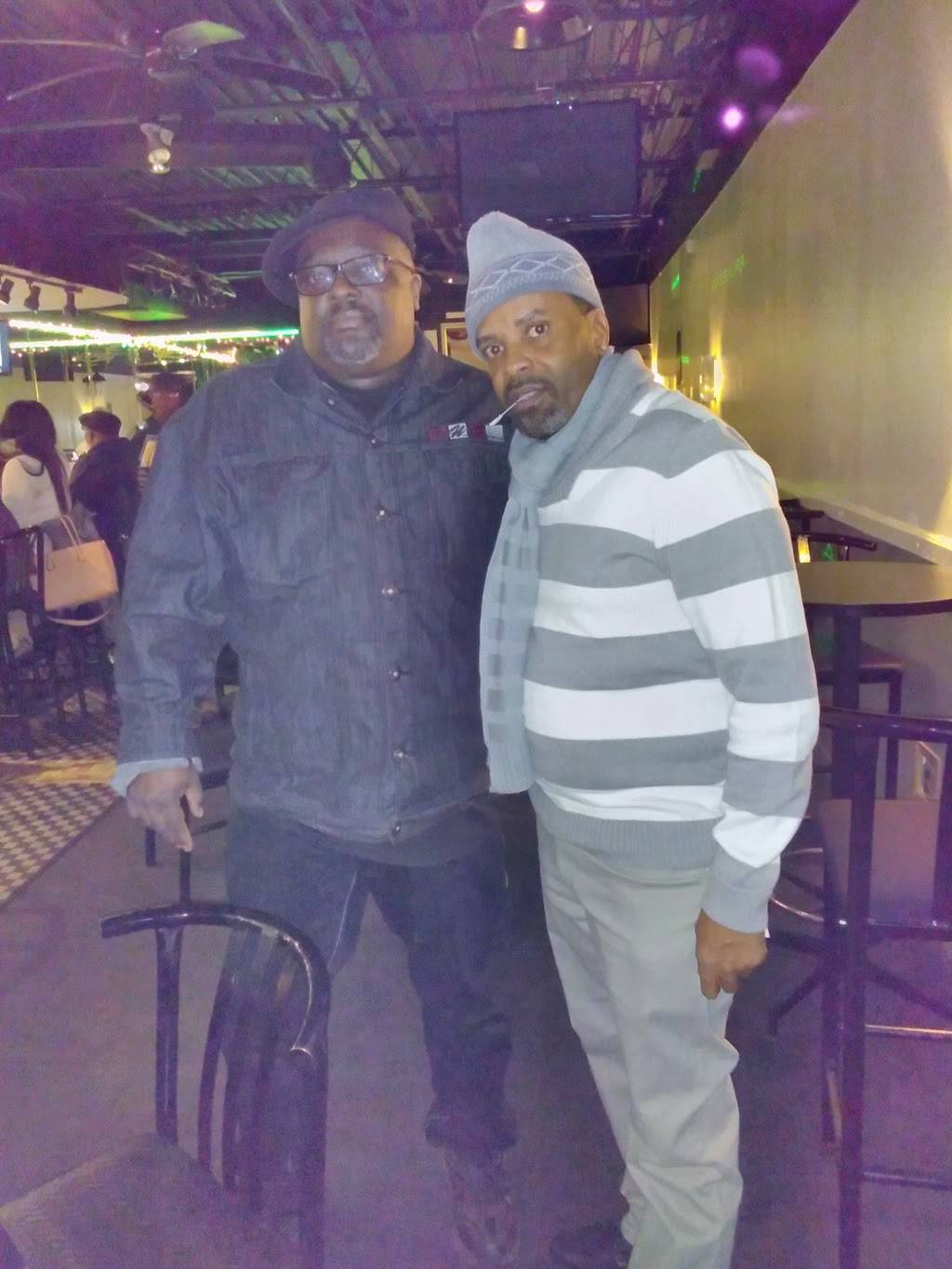 New Bentley Lounge | night club | 19631 Plymouth Rd, Detroit, MI 48228, USA | 3134939457 OR +1 313-493-9457