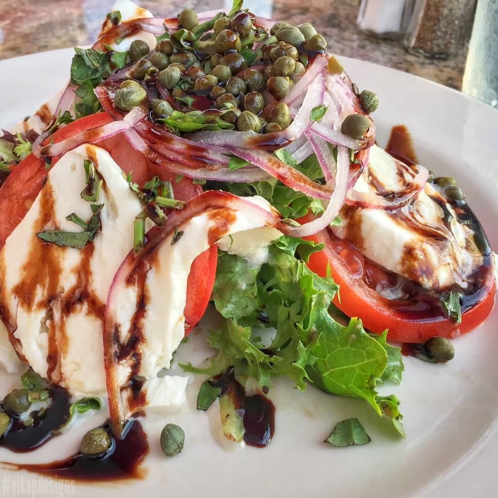 Lighthouse Oyster Bar & Grill | restaurant | 262 Harbor Dr South 201, Oceanside, CA 92054, USA | 7604331900 OR +1 760-433-1900