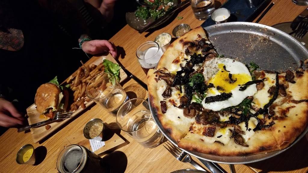 Ike & Oak Brewing Company | restaurant | 6315 Main St, Woodridge, IL 60517, USA | 3319982907 OR +1 331-998-2907