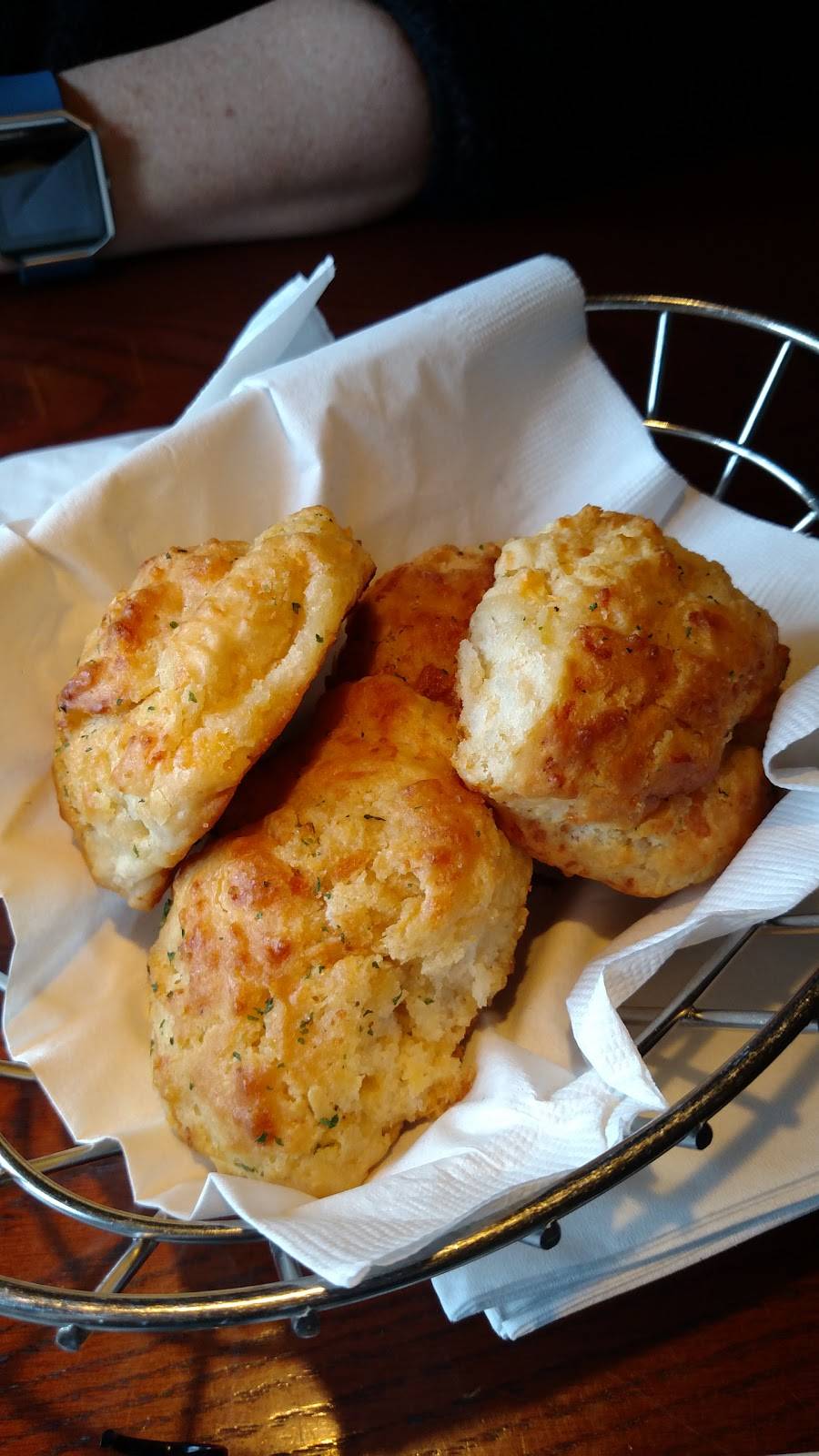 Red Lobster | restaurant | 10000 US-17 BUS, Myrtle Beach, SC 29572, USA | 8434977761 OR +1 843-497-7761