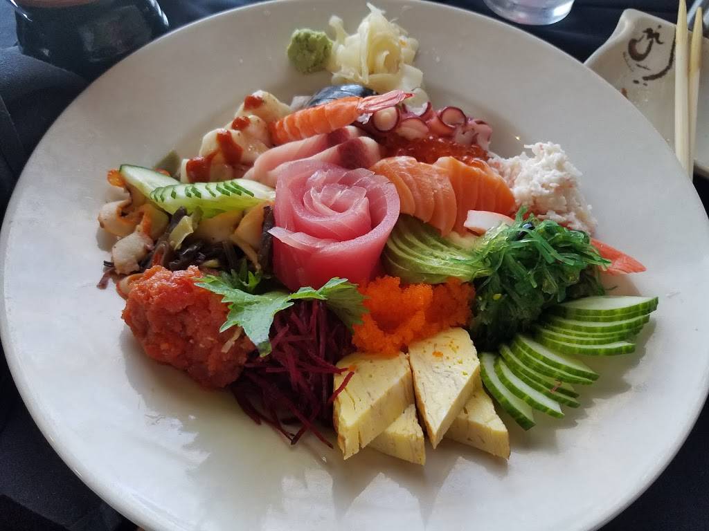 Yummi Japanese Restaurant | restaurant | 300 W Bitters Rd #185, San Antonio, TX 78216, USA | 2104032113 OR +1 210-403-2113