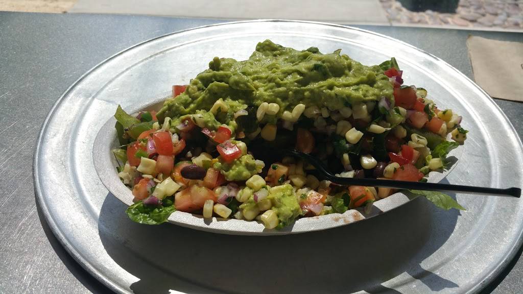 Chipotle Mexican Grill | restaurant | 16959 Devonshire St, Granada Hills, CA 91344, USA | 7473004570 OR +1 747-300-4570