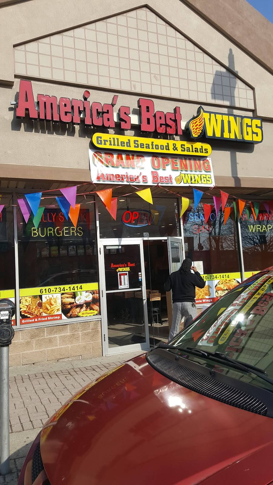 Americas Best Wings | restaurant | 147 S 69th St, Upper Darby, PA 19082, USA | 6107341414 OR +1 610-734-1414