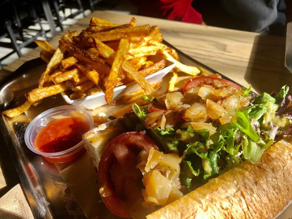 Carbon Pit Beef | restaurant | 520 N 4th St, Minneapolis, MN 55401, USA | 6128089670 OR +1 612-808-9670