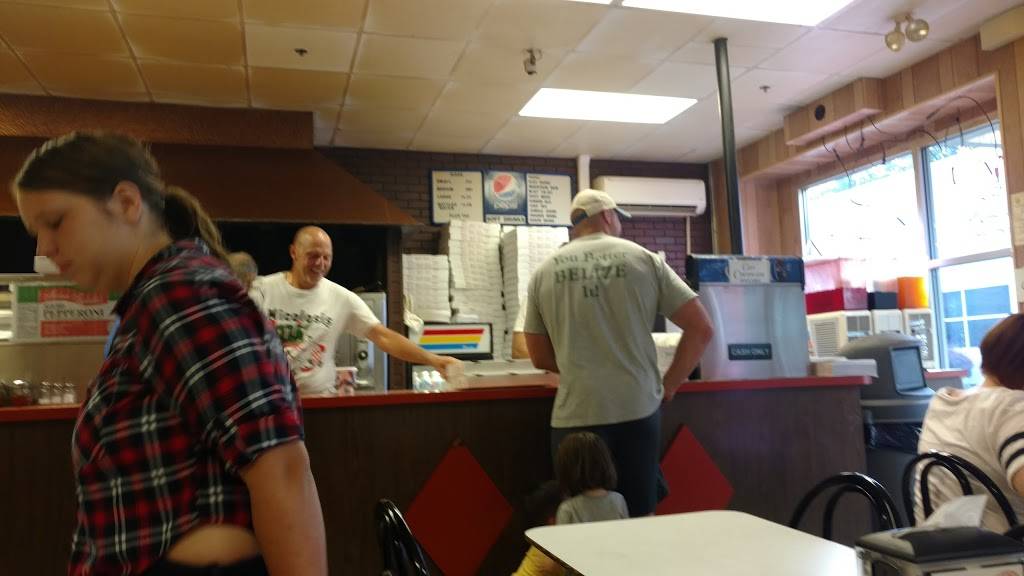 Nicolosis Pizza | restaurant | 755 Memorial Pkwy #205, Phillipsburg, NJ 08865, USA | 9088590759 OR +1 908-859-0759