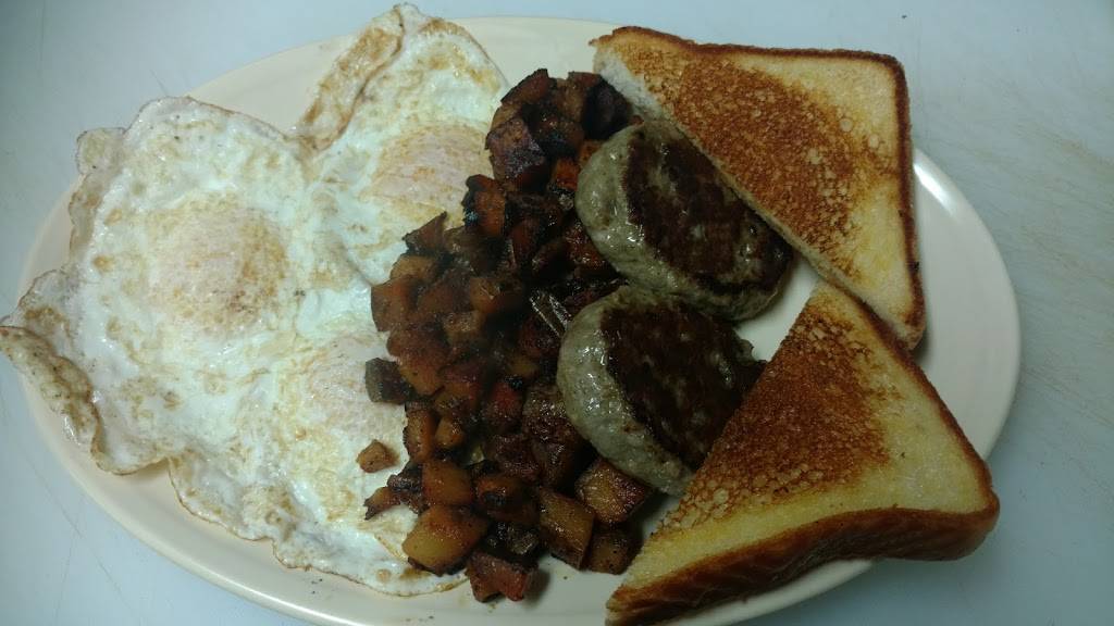 The Dilly Deli | restaurant | 1117 E Court St, Seguin, TX 78155, USA | 8304915027 OR +1 830-491-5027