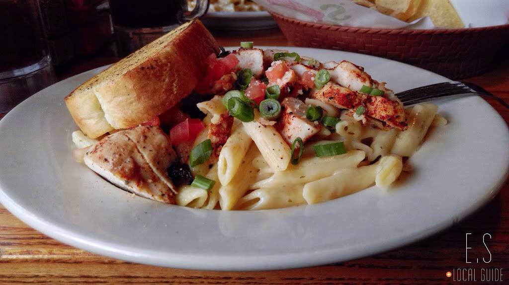 Chilis Grill & Bar | meal takeaway | 475 E Hospitality Ln, San Bernardino, CA 92408, USA | 9098856167 OR +1 909-885-6167