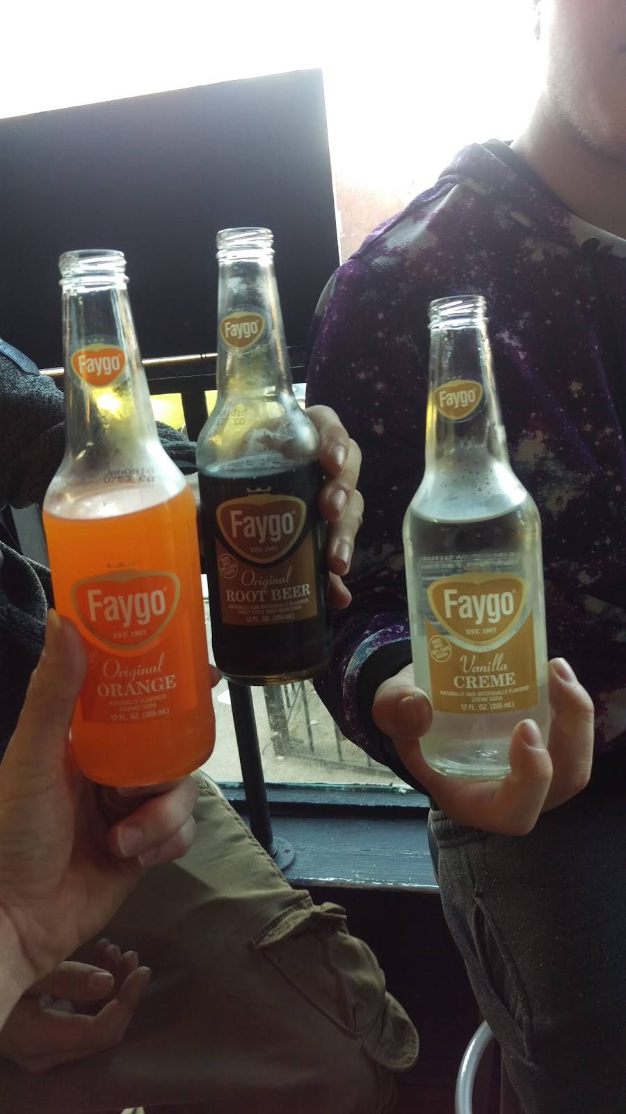 Mikeys Late Night Slice | restaurant | 15 E Duncan St, Columbus, OH 43202, USA | 6142620680 OR +1 614-262-0680