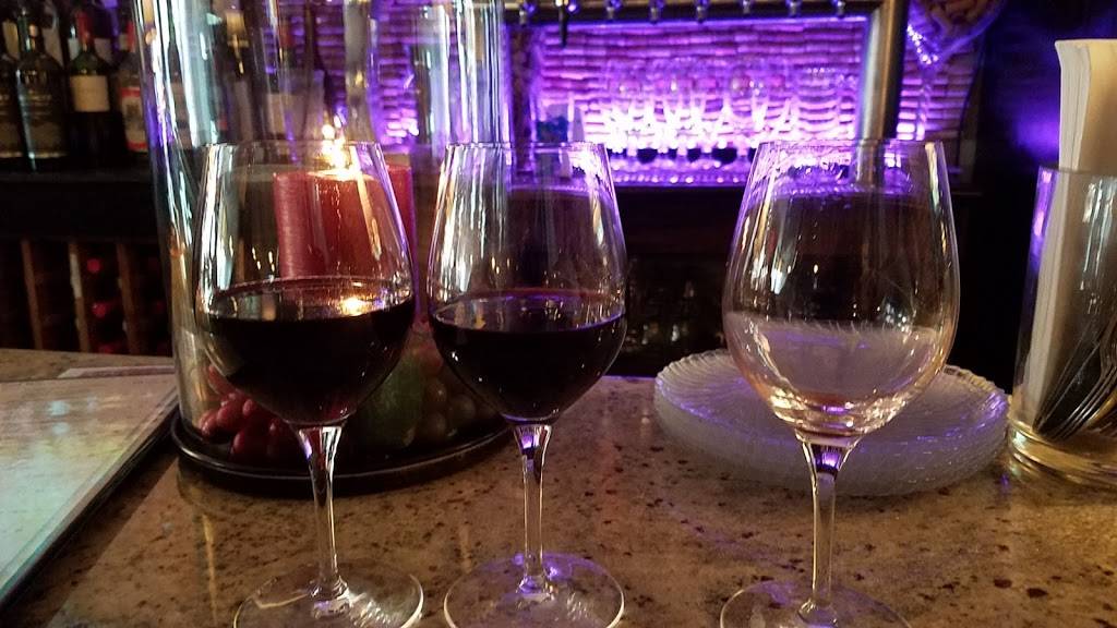 Spindles on Remsen | restaurant | 241 Remsen St, Cohoes, NY 12047, USA | 5182373816 OR +1 518-237-3816