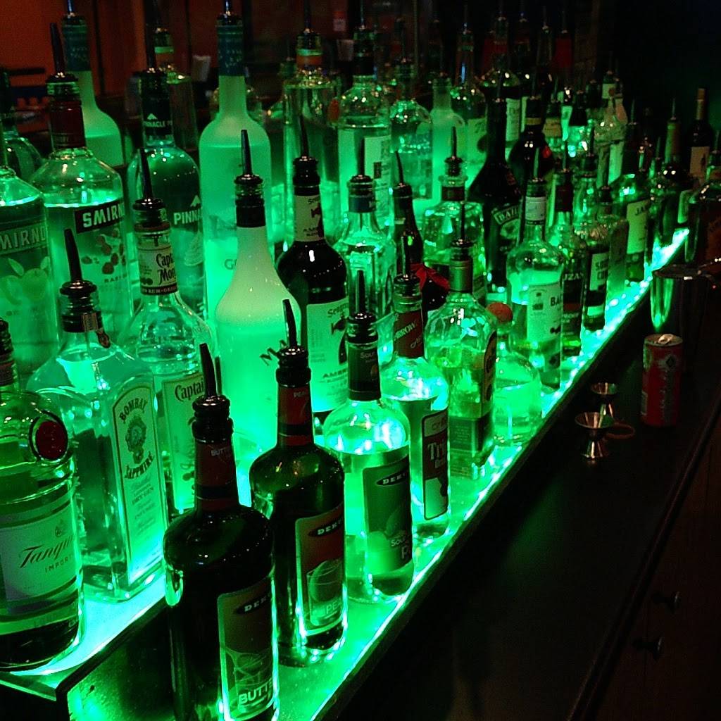 The 864 Bar & Grill | restaurant | 3720 Boiling Springs Rd E, Boiling Springs, SC 29316, USA | 8645863686 OR +1 864-586-3686