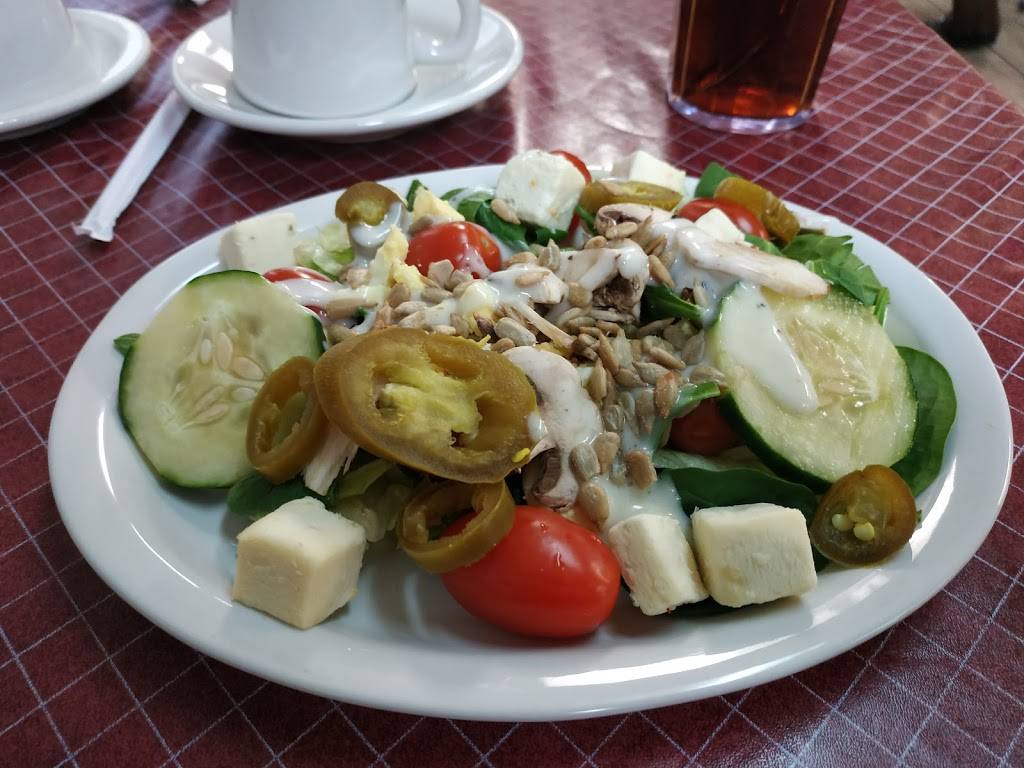 Tiffanys Family Restaurant | restaurant | 414 E Lake St, Topeka, IN 46571, USA | 2605932988 OR +1 260-593-2988