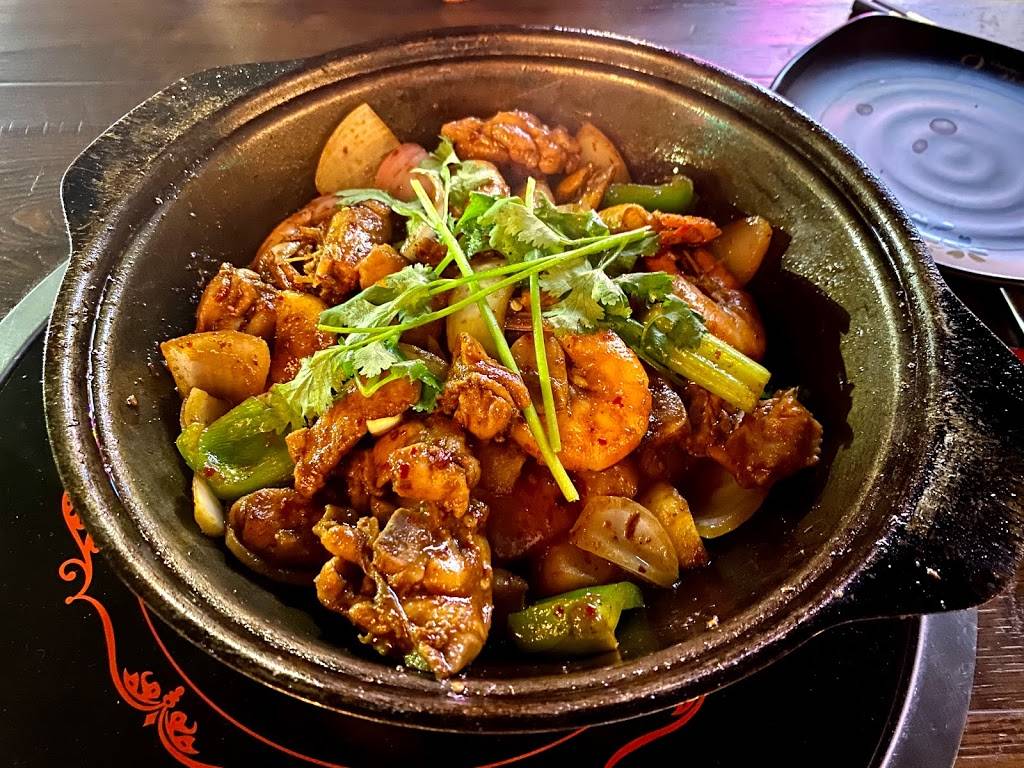 Chongqing Chicken Pot 重庆鸡公煲 | restaurant | 5216 8th Ave, Brooklyn, NY 11220, USA | 3473310919 OR +1 347-331-0919