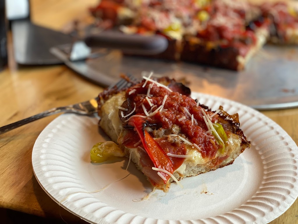 TNT Pizza | restaurant | 550 14th St #116, San Diego, CA 92101, USA | 6199156312 OR +1 619-915-6312