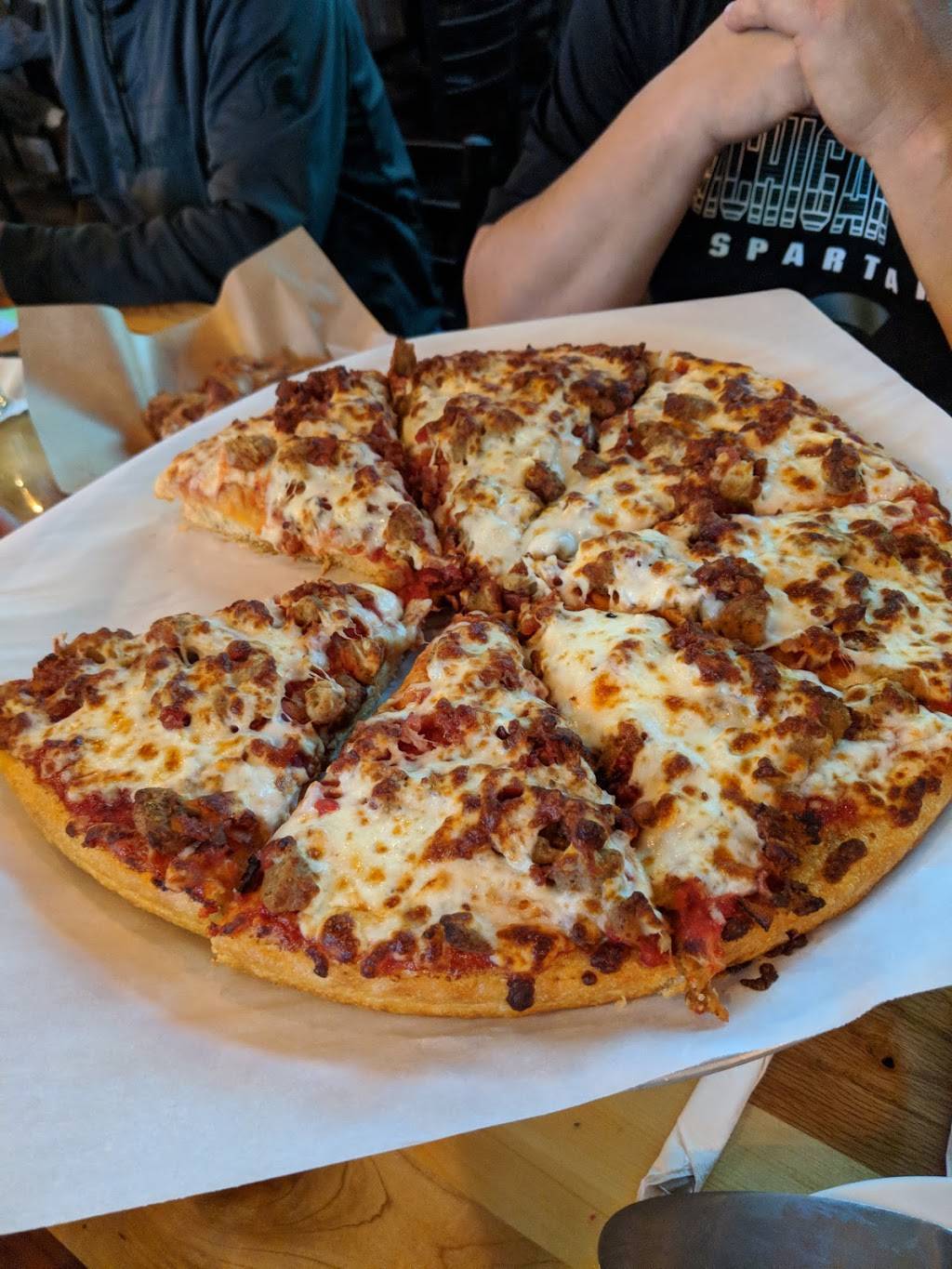 Oliveras Restaurant | meal delivery | 1417 E Grand River Ave, Portland, MI 48875, USA | 5179946050 OR +1 517-994-6050