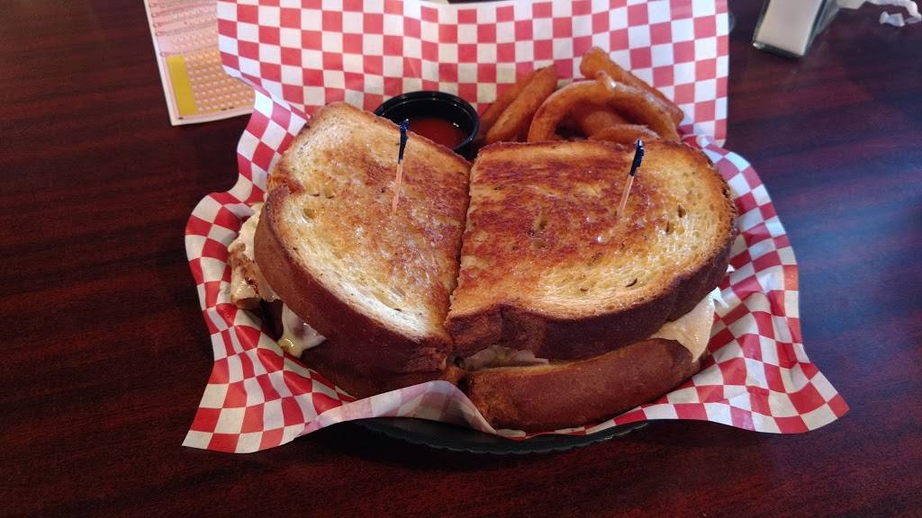 The Original Ida Tavern | restaurant | 2895 Lewis Ave, Ida, MI 48140, USA | 7342699155 OR +1 734-269-9155