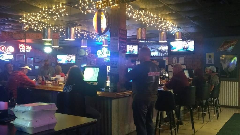 Sportsters Bar & Grill | restaurant | 242 Forest Rd, Hueytown, AL 35023, USA | 2057446292 OR +1 205-744-6292