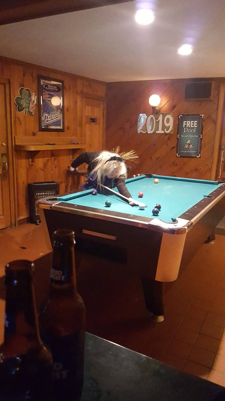 Matt Kellys Pub | restaurant | 541 Washington St, Canton, MA 02021, USA | 7818289700 OR +1 781-828-9700