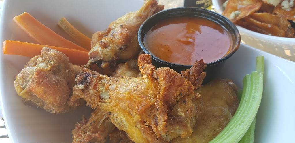 Waxy OConnors | restaurant | 94 Hartwell Ave, Lexington, MA 02421, USA | 7818619299 OR +1 781-861-9299