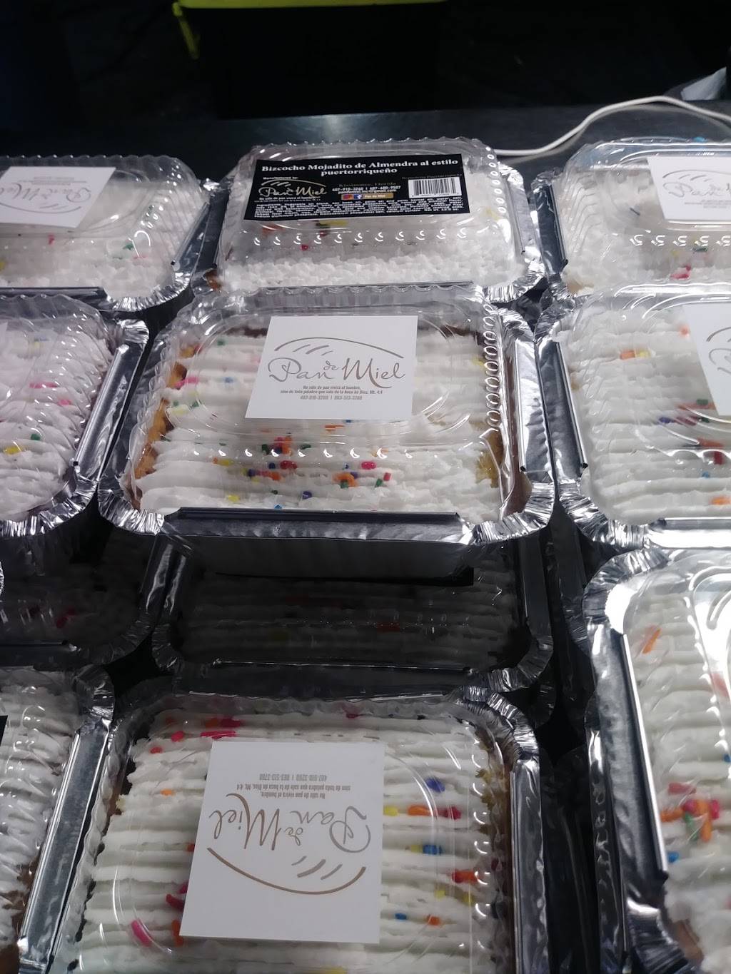 Pan de Miel | restaurant | 5805 W Irlo Bronson Memorial Hwy, Kissimmee, FL 34746, USA | 4074837116 OR +1 407-483-7116