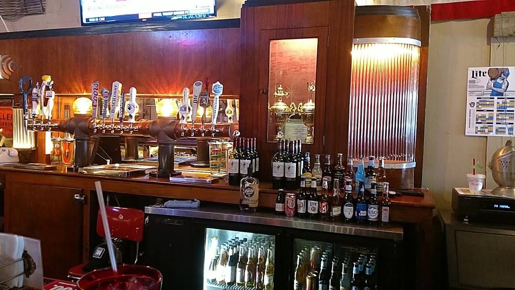 North Side Pub and Grill | restaurant | 1609 10th St, Monroe, WI 53566, USA | 6084266774 OR +1 608-426-6774