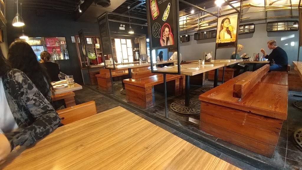 Ahjoomahs Apron Korean Restaurant | restaurant | 218 W Cermak Rd, Chicago, IL 60616, USA | 3123262800 OR +1 312-326-2800