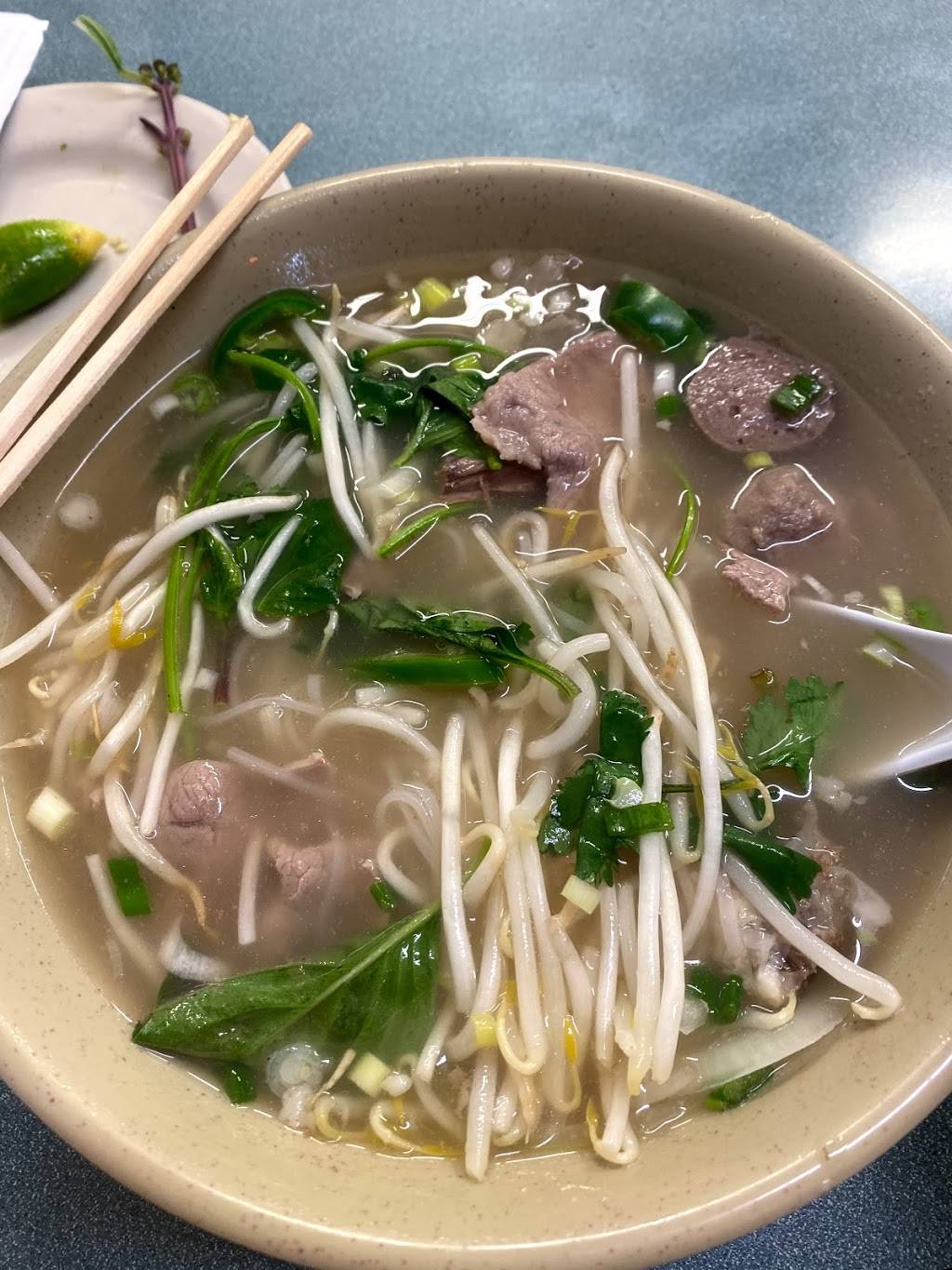 Yi-Shen | restaurant | 1915 W 11th Ave, Eugene, OR 97402, USA | 5416839386 OR +1 541-683-9386