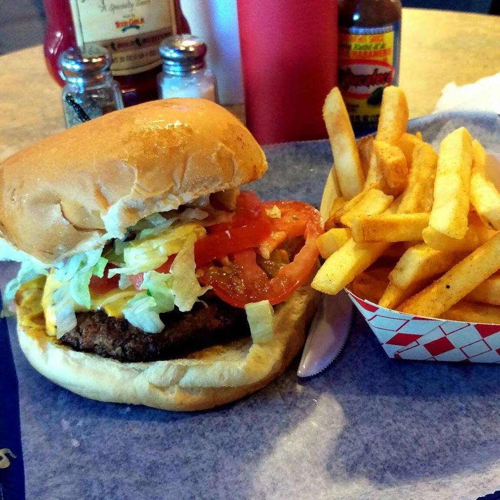 Wimpys Hamburgers | restaurant | 632 Polk St, Houston, TX 77002, USA | 7136520123 OR +1 713-652-0123