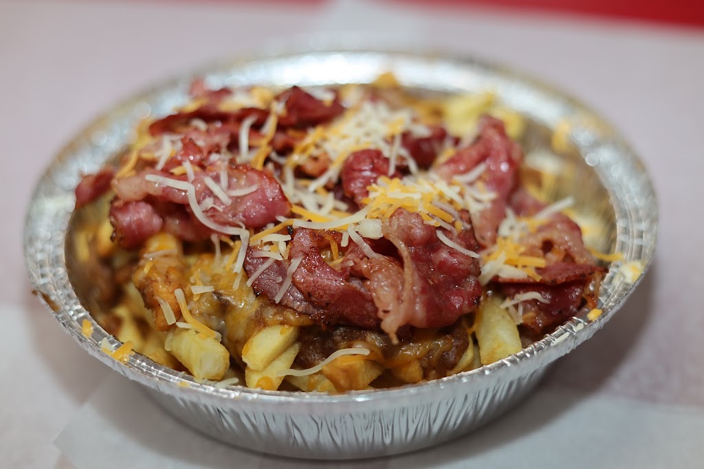 Deemas Burgers & Chicken | restaurant | 15324 Merrill Ave E, Fontana, CA 92335, USA | 9093710012 OR +1 909-371-0012