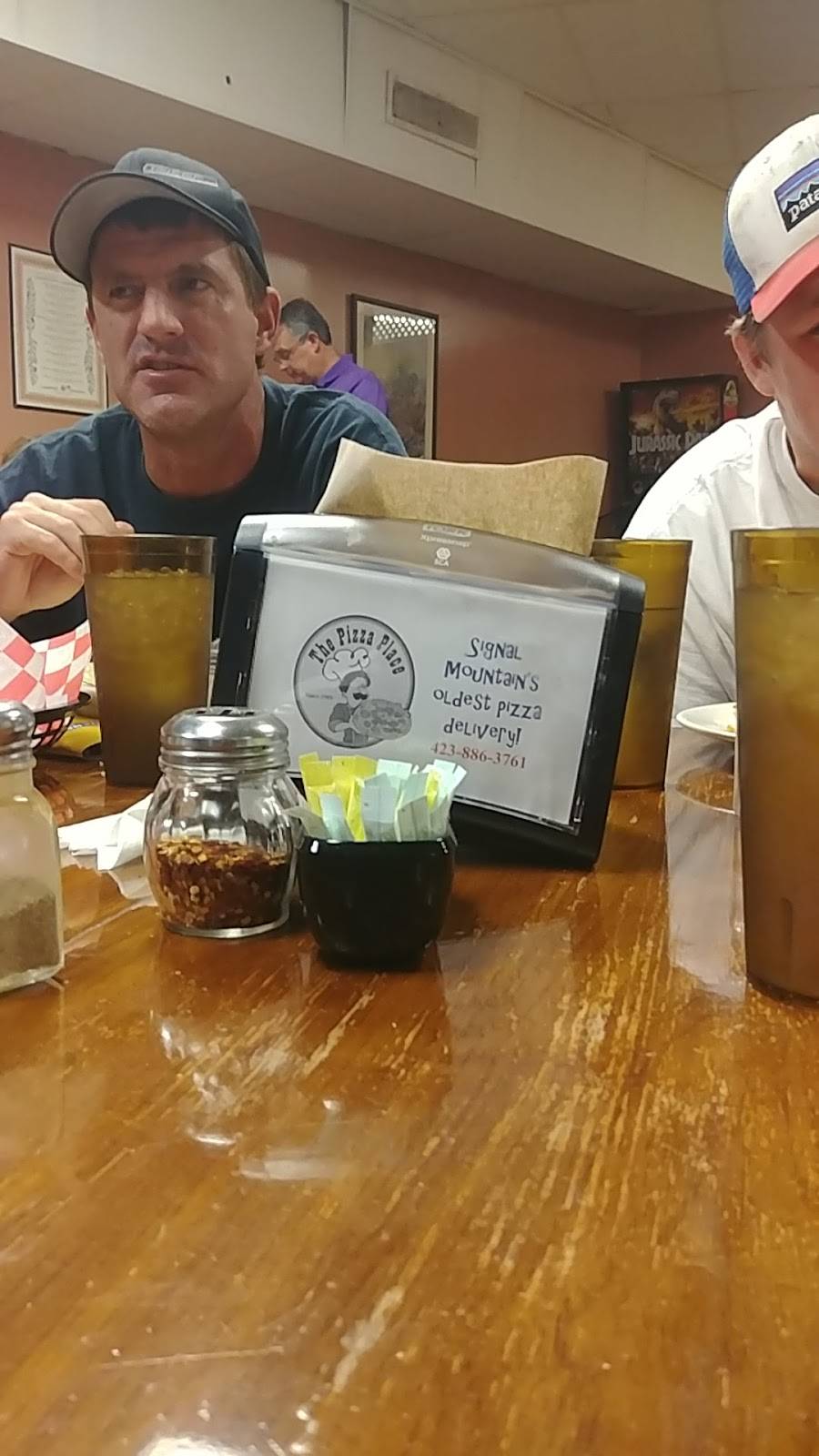 Pizza Place | restaurant | 1238 Taft Hwy #142, Signal Mountain, TN 37377, USA | 4238863761 OR +1 423-886-3761