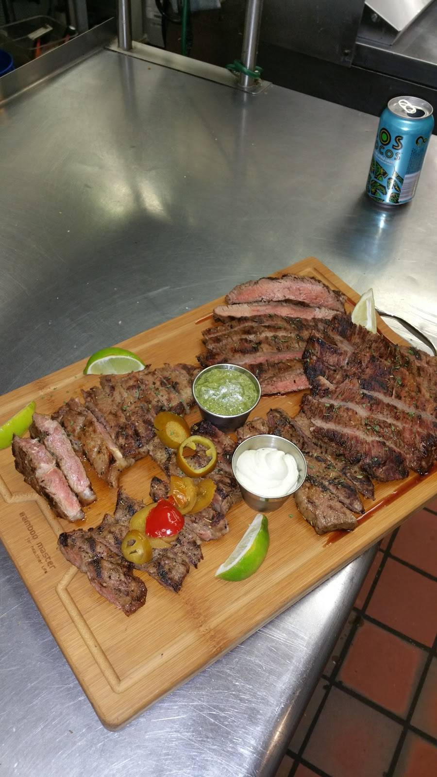 The Fairmount Cocktail Bar | restaurant | 2448 Fairmount Blvd, Cleveland, OH 44106, USA | 2162299463 OR +1 216-229-9463