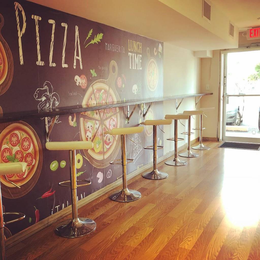 Dannys Cuban Pizza | meal delivery | 15224 SW 72nd St, Miami, FL 33193, USA | 7868011963 OR +1 786-801-1963