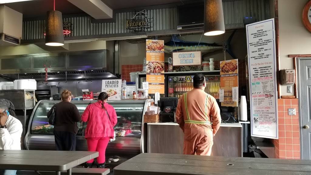 San Pedro Fish Market Grille | restaurant | 5496, 120 W G St, Wilmington, CA 90744, USA | 3108356671 OR +1 310-835-6671