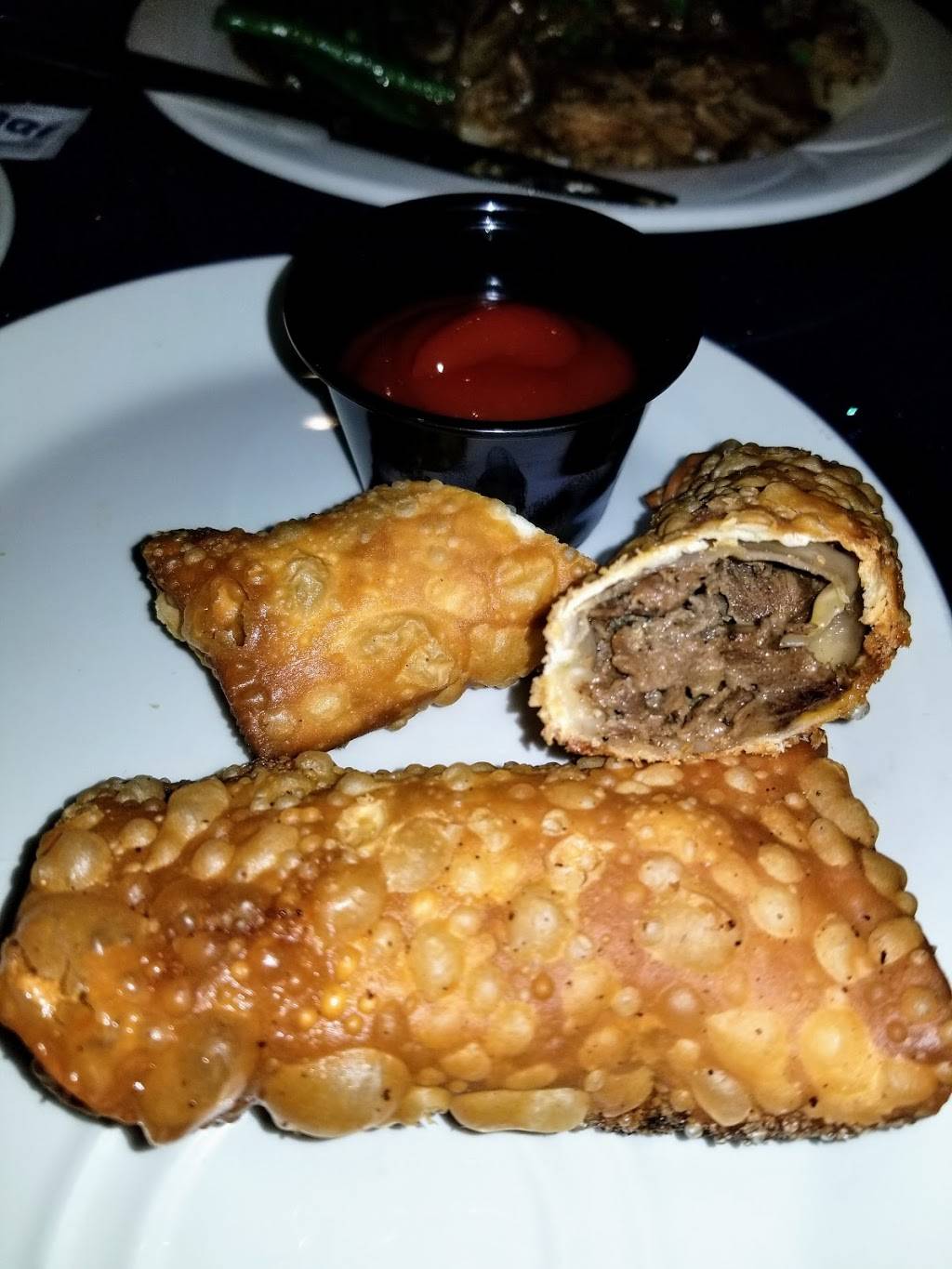 Skybox Sports Bar | restaurant | 655 N Canfield Niles Rd, Youngstown, OH 44515, USA | 8777883777 OR +1 877-788-3777