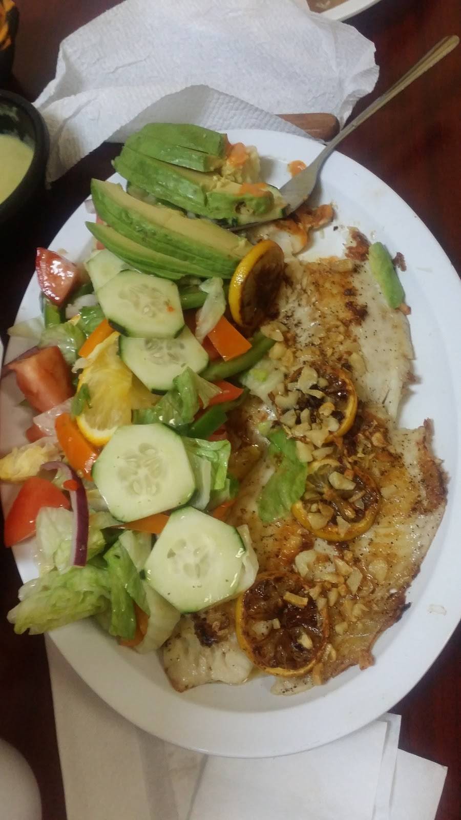 El Michoacanito | restaurant | 4315 N Kedzie Ave, Chicago, IL 60647, USA | 7732672820 OR +1 773-267-2820