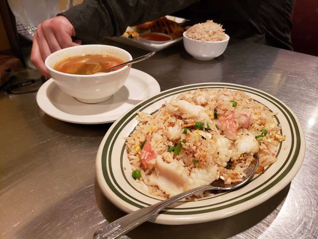 Thai Place | restaurant | 50 Boston Turnpike, Shrewsbury, MA 01545, USA | 5084253595 OR +1 508-425-3595