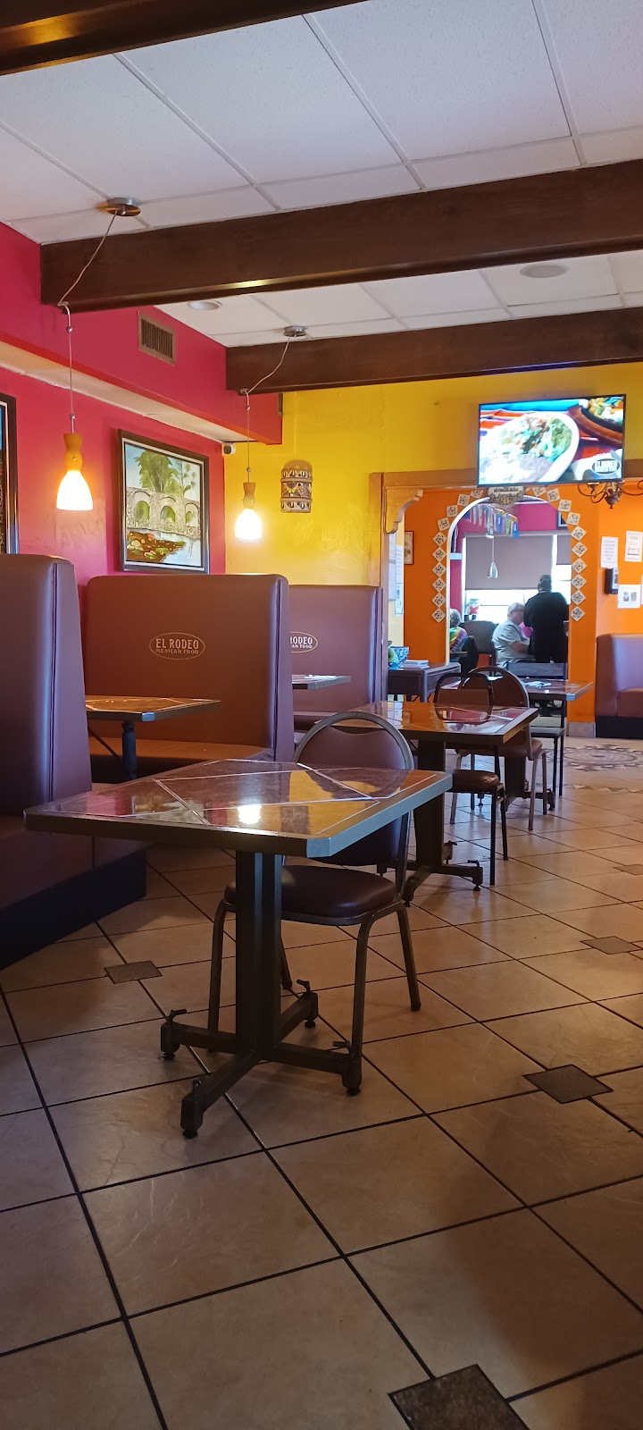 El Rodeo Mexican Food | restaurant | 99 W Esperanza Blvd, Green Valley, AZ 85614, USA | 5206252111 OR +1 520-625-2111