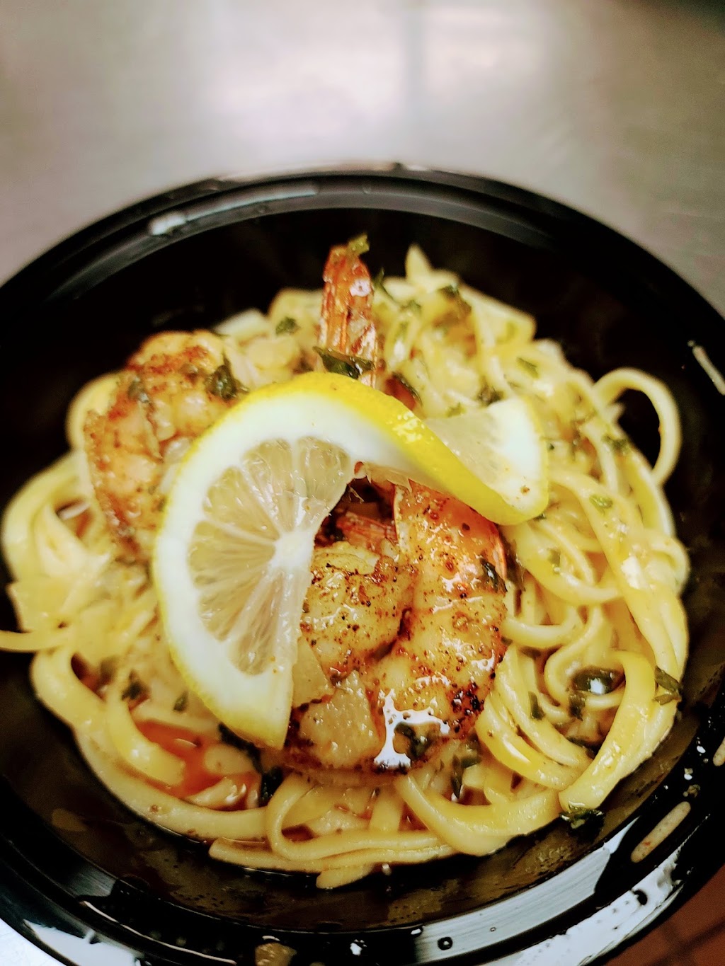 Brklyn Kitchen & Lounge (Hookah Lounge) | restaurant | 12 W Peachtree Pl NW, Atlanta, GA 30308, USA | 6784968829 OR +1 678-496-8829