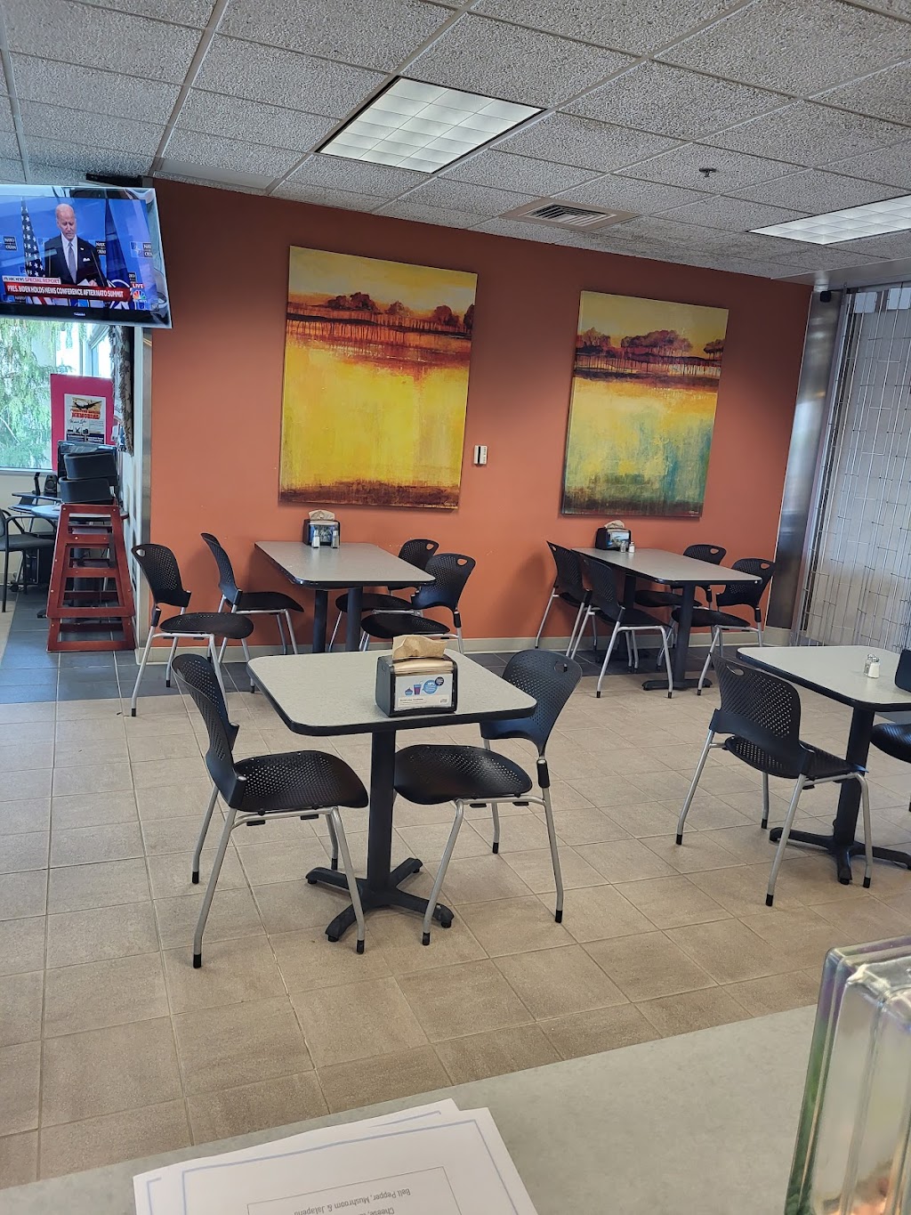 Jet A Way Cafe | restaurant | 7810 Andrews St NE, Moses Lake, WA 98837, USA | 5097622626 OR +1 509-762-2626