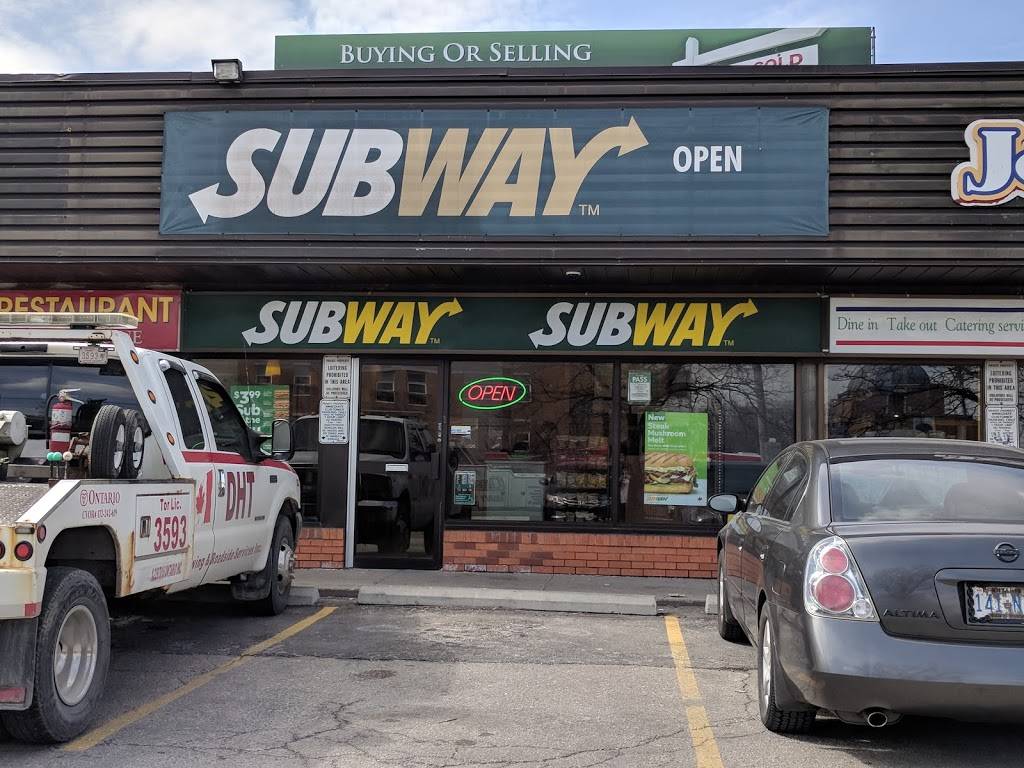 Subway | meal takeaway | 1060 Kennedy Rd, Scarborough, ON M1P 2K7, Canada | 4167508882 OR +1 416-750-8882