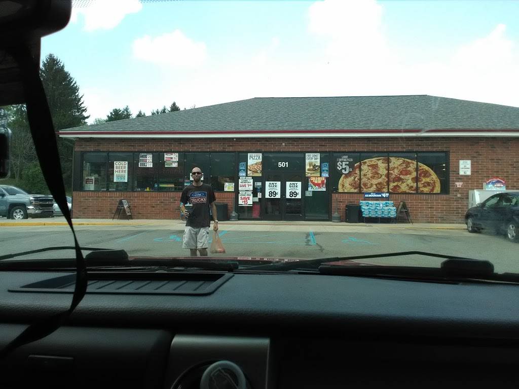 Speedy Café | restaurant | 500 Willow Crossing Rd, Greensburg, PA 15601, USA | 7248322436 OR +1 724-832-2436