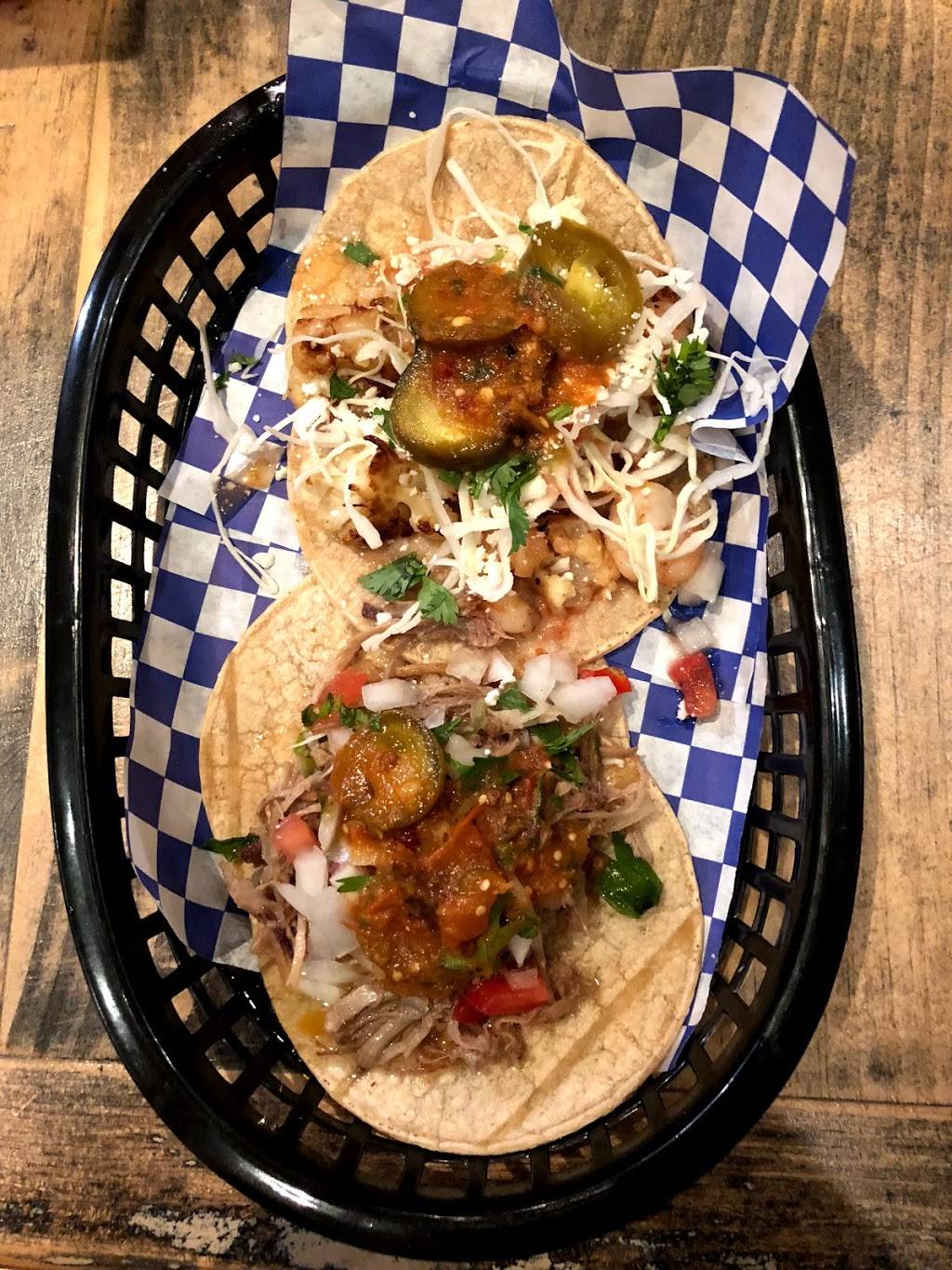 Taqueria Nacional | restaurant | 1409 T St NW, Washington, DC 20009, USA | 2022991122 OR +1 202-299-1122