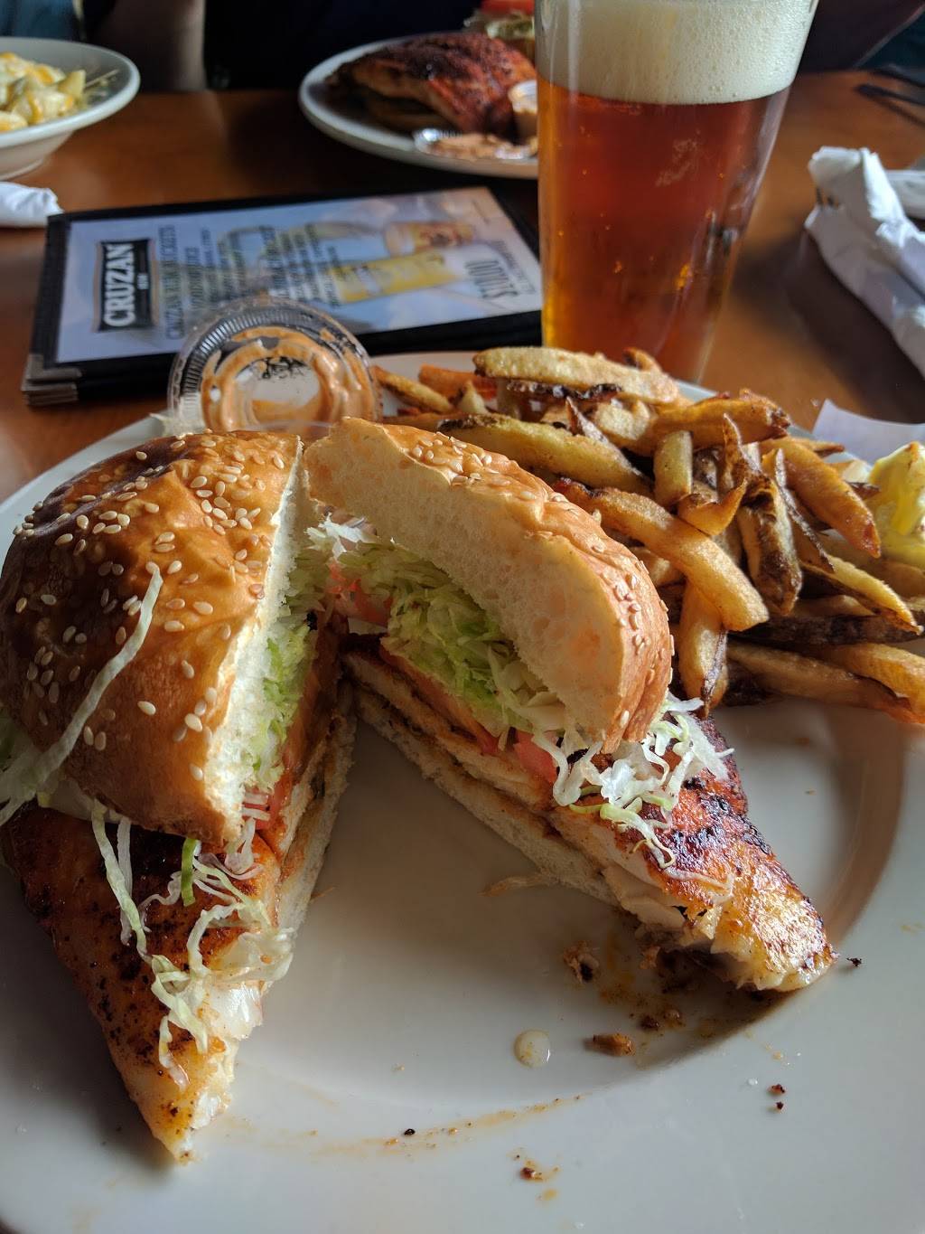 Jerrys Sports Grille | restaurant | 13170 Atlantic Blvd, Jacksonville, FL 32225, USA | 9042206766 OR +1 904-220-6766