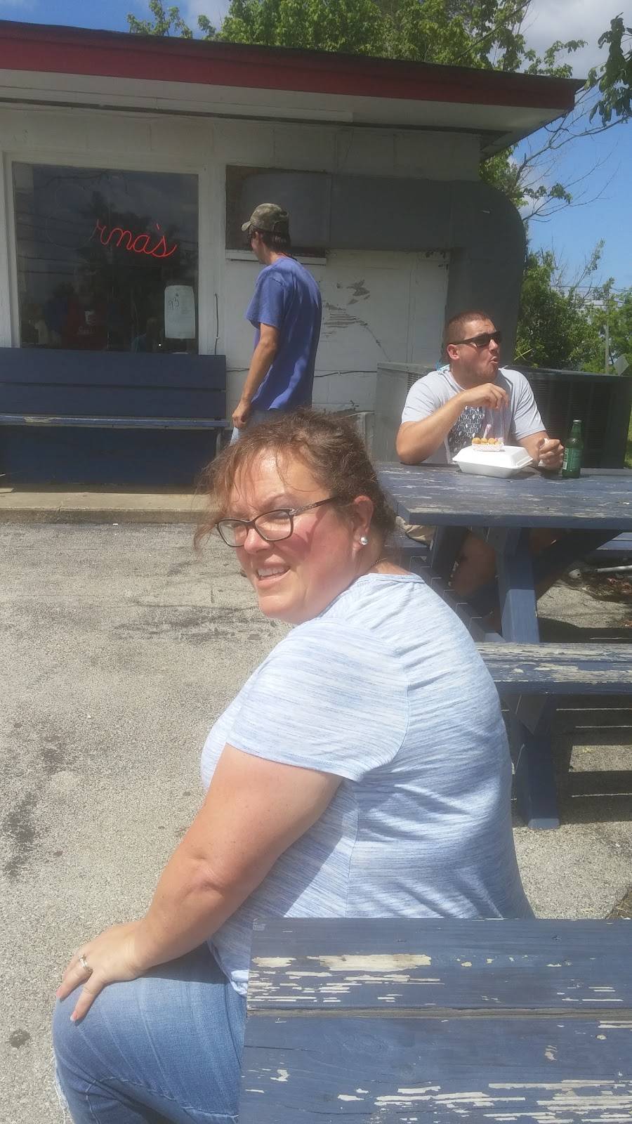 Ermas | restaurant | 836 US-60, Owingsville, KY 40360, USA | 6066742486 OR +1 606-674-2486