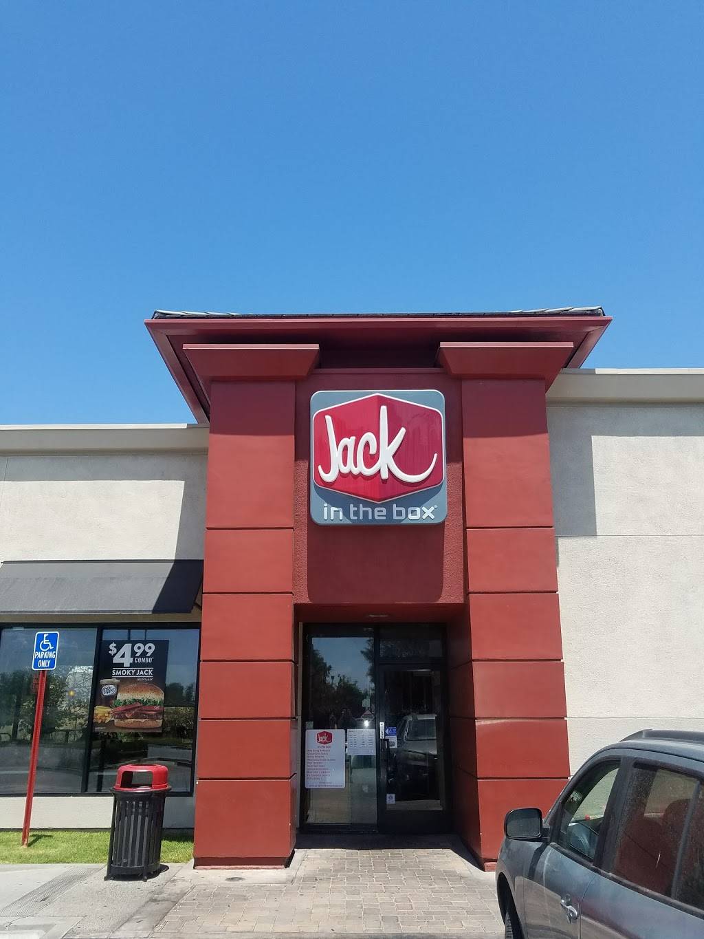 Jack in the Box | restaurant | 319 E Albertoni St, Carson, CA 90746, USA | 3102170882 OR +1 310-217-0882