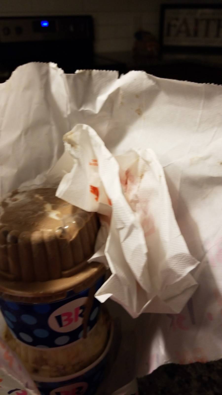 Dunkin Donuts Baskin Robbins | bakery | 1942 Atkinson Rd NW #900, Lawrenceville, GA 30043, USA | 7703390011 OR +1 770-339-0011