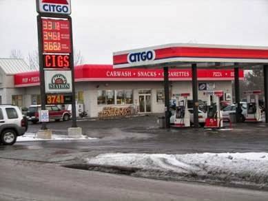 Filling Station Pizza & Beer | restaurant | 1045 W Fulton St, Waupaca, WI 54981, USA | 7159420348 OR +1 715-942-0348