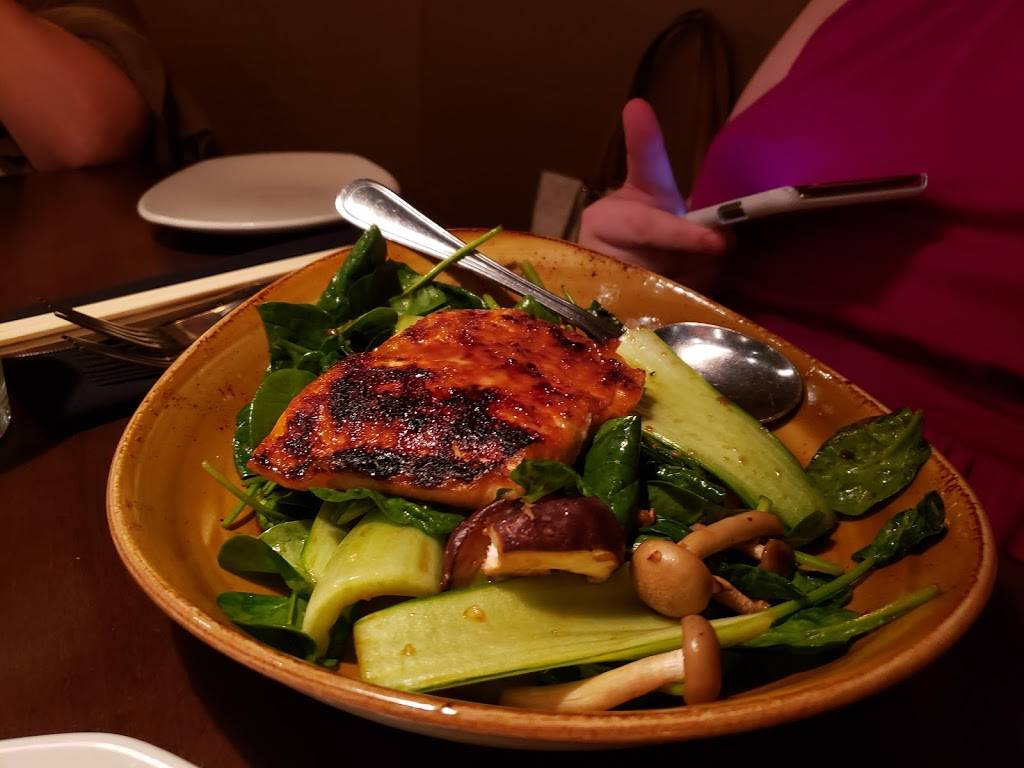 P.F. Changs | restaurant | 7135 E Camelback Rd Ste 101, Scottsdale, AZ 85251, USA | 4809492610 OR +1 480-949-2610