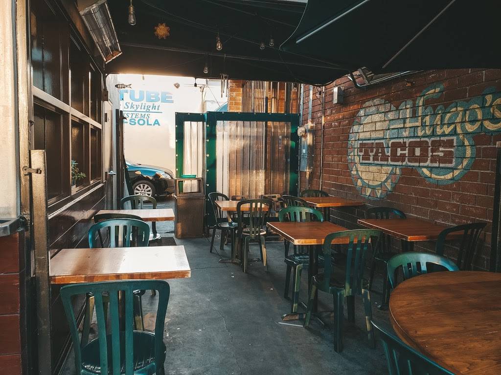 Hugos Tacos | restaurant | 4749 Coldwater Canyon Ave, Studio City, CA 91604, USA | 8187627771 OR +1 818-762-7771